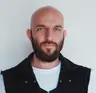 /assets/team/oleg.webp